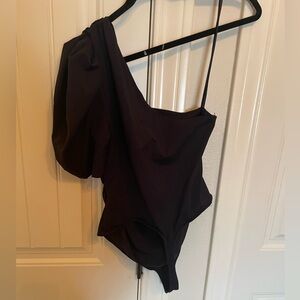Free People  Something Bout You One -Shoulder Black puff sleeve top